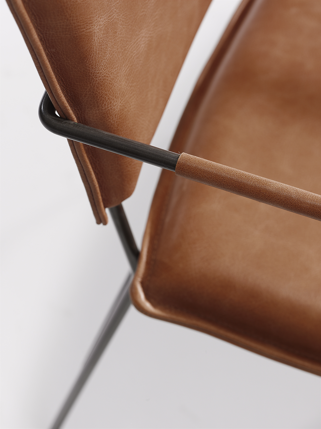 Norman Chair With Arm Bonanza Tan Detail LR