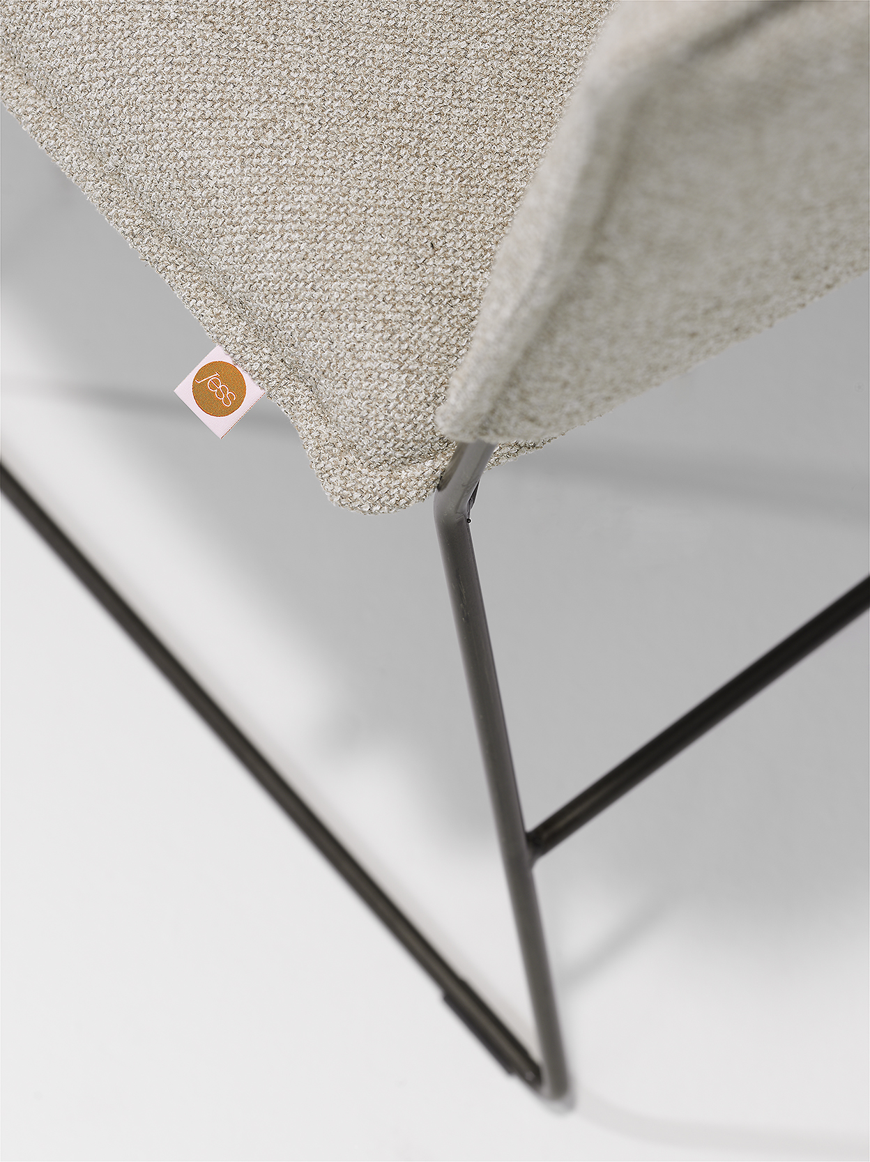 Norman Chair Without Arm Trier Sand Detail LR